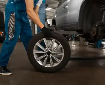 A13 Tyres Services Section Image 4